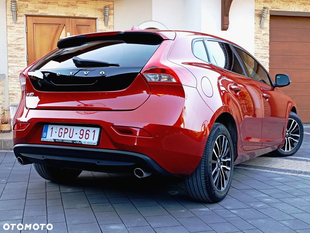 Volvo V40 D2 Geartronic - 9