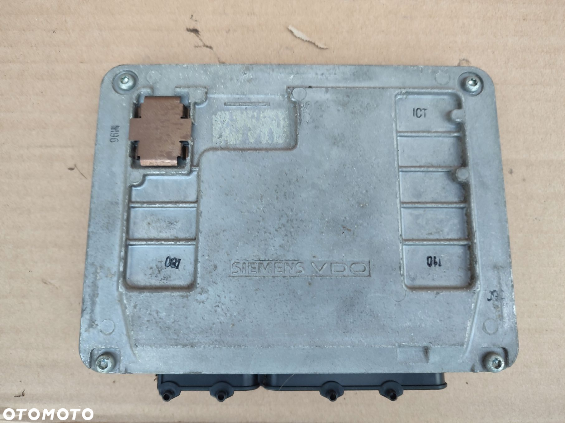 Sterownik komputer silnika VW POLO V 6R 1.2BENZYNA 03E906023AL - 2