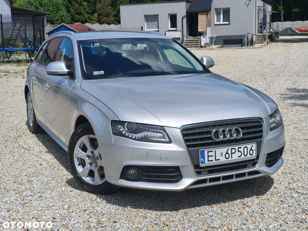 Audi A4 Avant - 10
