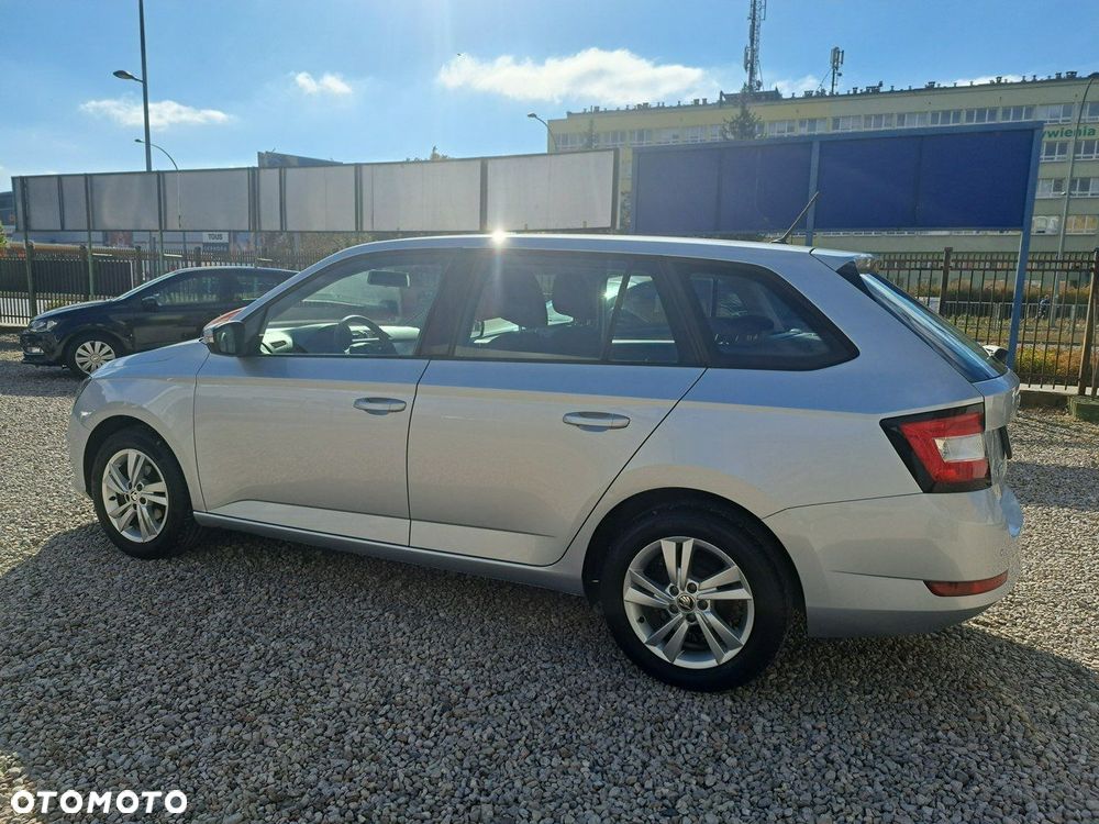 Skoda Fabia 1.0 TSI Ambition - 3
