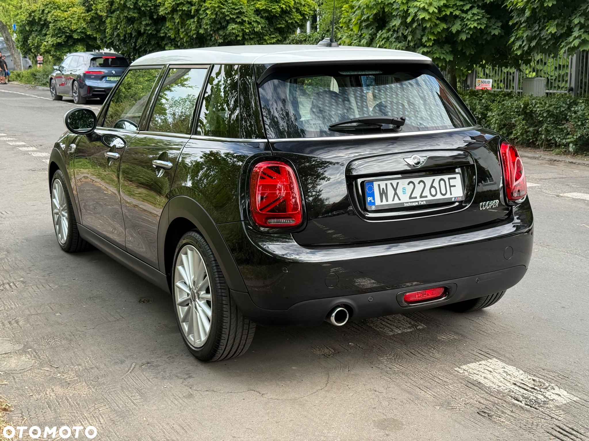 MINI Cooper Standard - 4