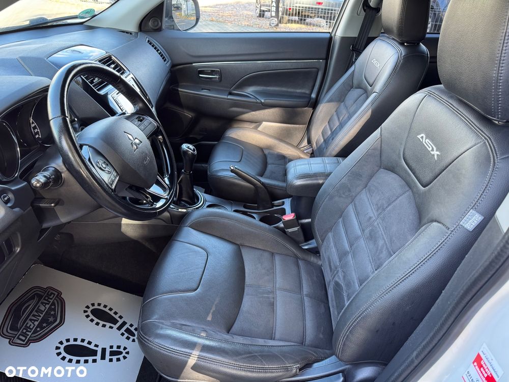 Mitsubishi ASX - 32