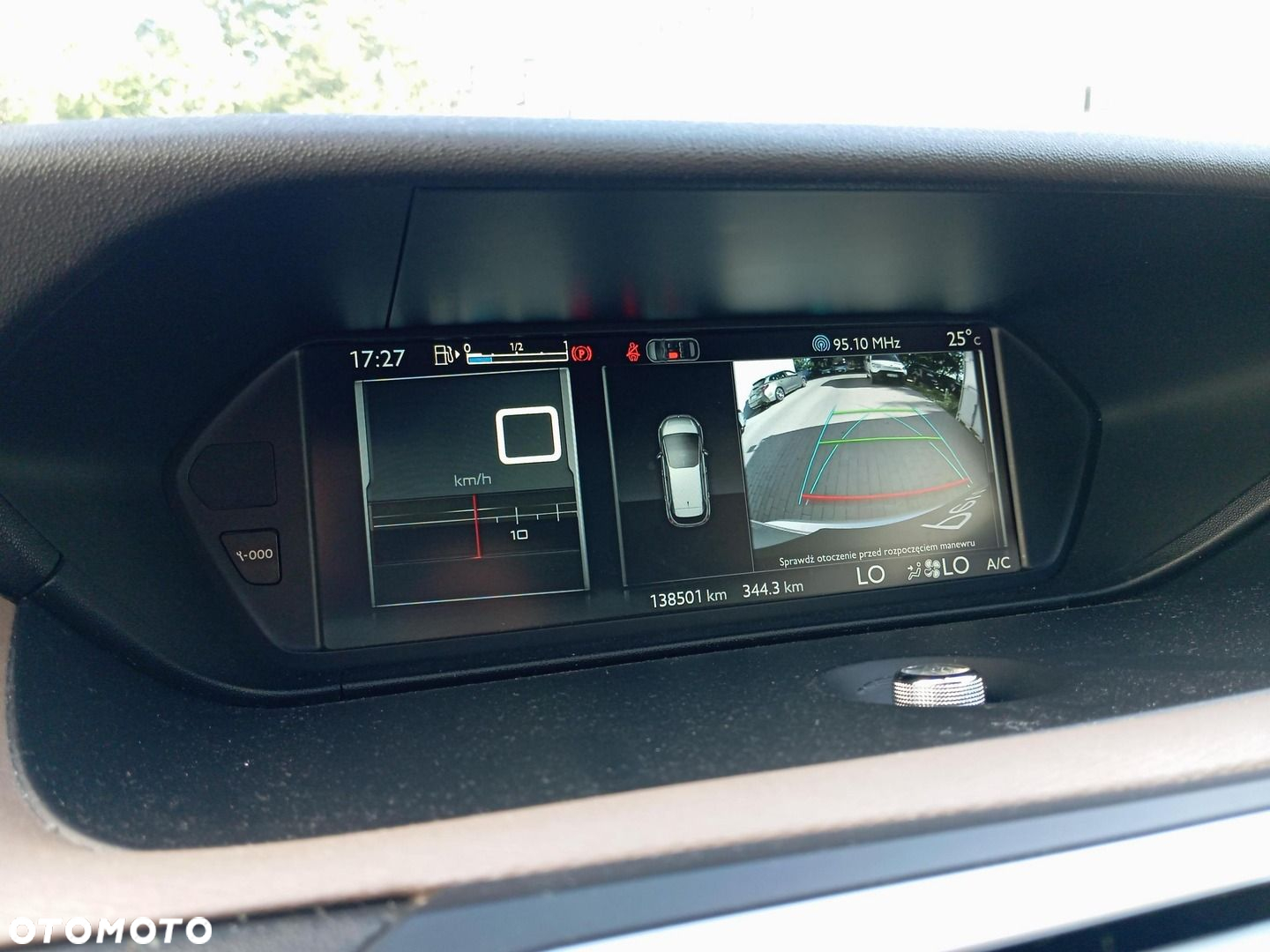Citroën C4 Picasso - 17
