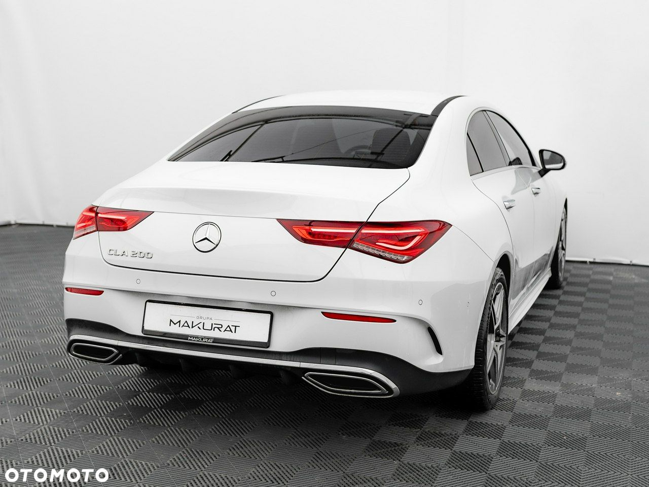 Mercedes-Benz CLA - 6