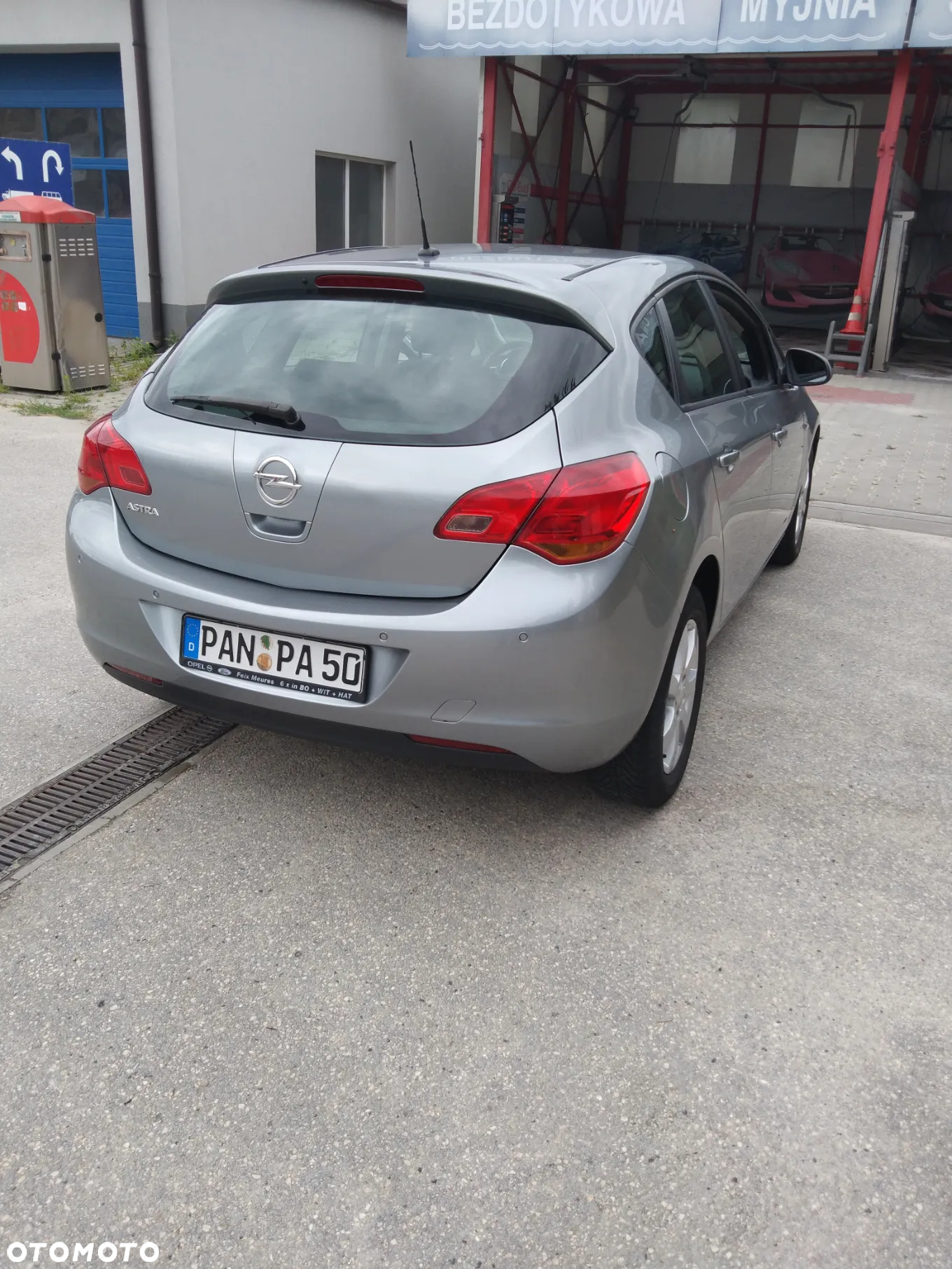 Opel Astra 1.6 Cosmo - 21