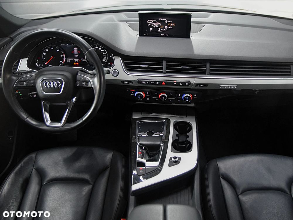 Audi Q7 - 5