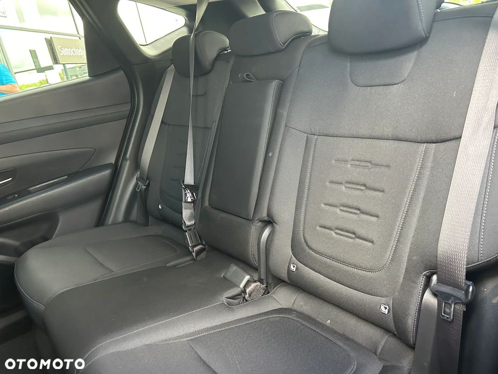 Hyundai Tucson 1.6 T-GDi Smart 2WD - 16