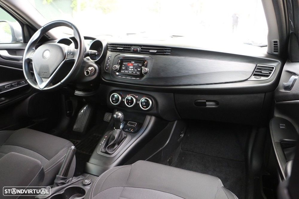 Alfa Romeo Giulietta 1.6 JTDM Super J18 TCT - 14