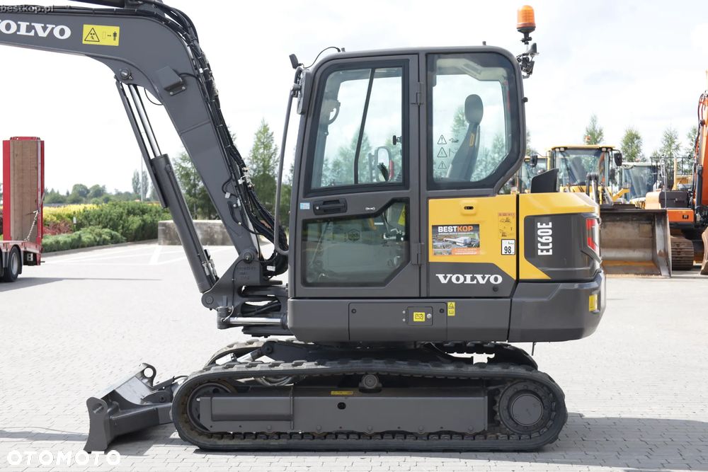 Volvo EC60E - 12