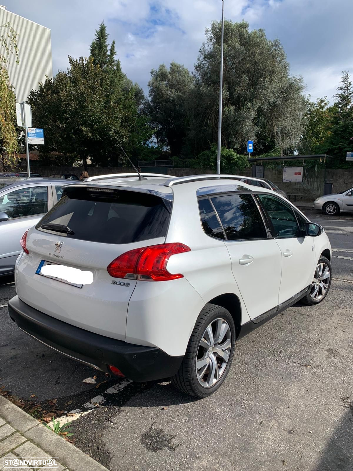 Peugeot 2008 1.2 PureTech Active - 3