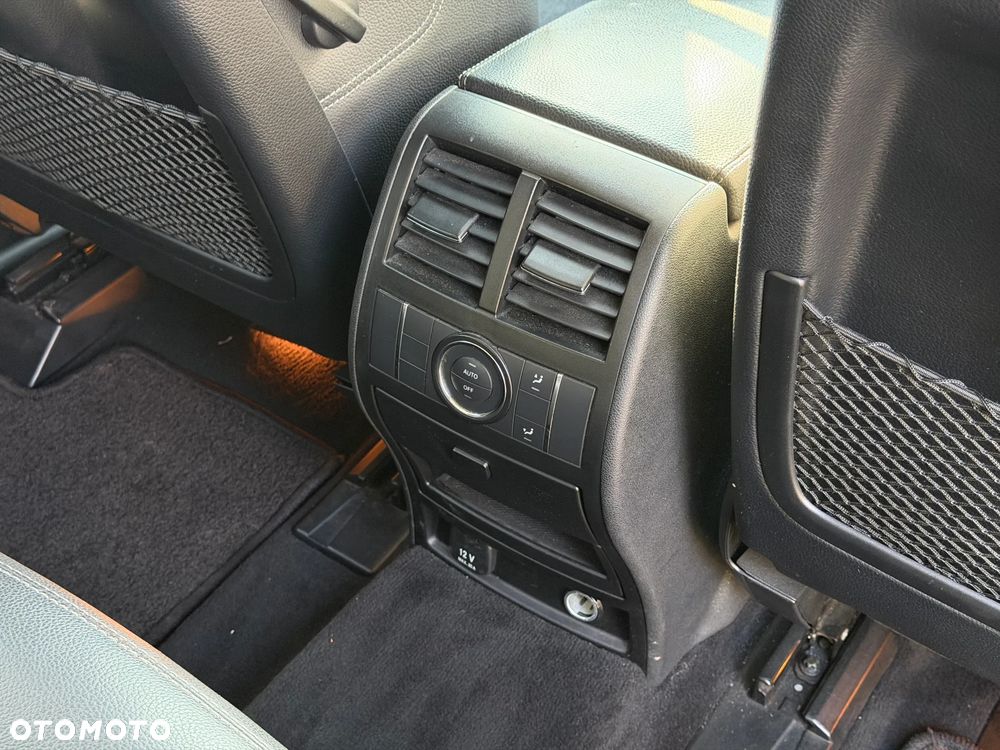 Mercedes-Benz ML 320 CDI 4-Matic - 23