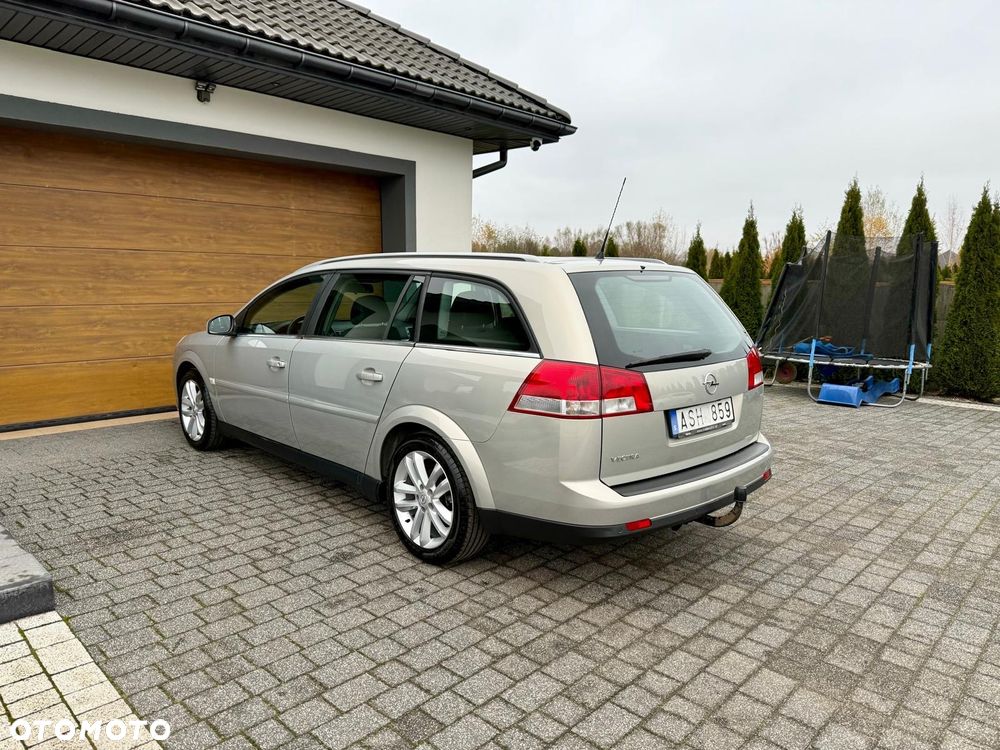 Opel Vectra 1.8 Caravan Cosmo - 6