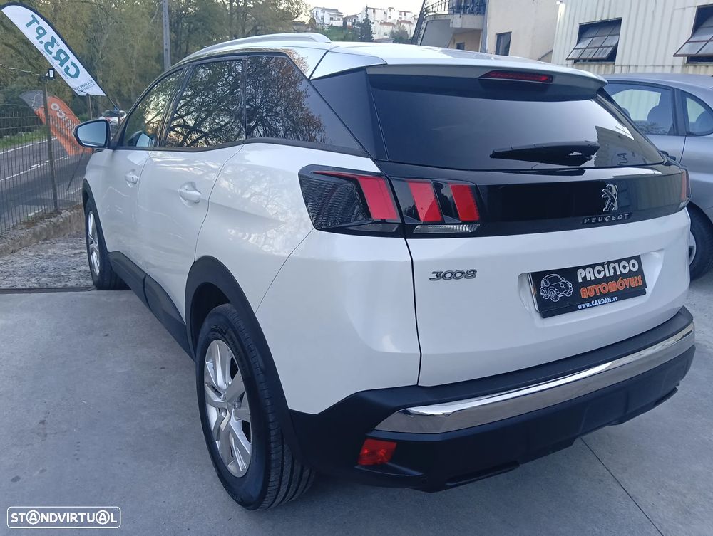 Peugeot 3008 1.5 BlueHDi Allure - 3