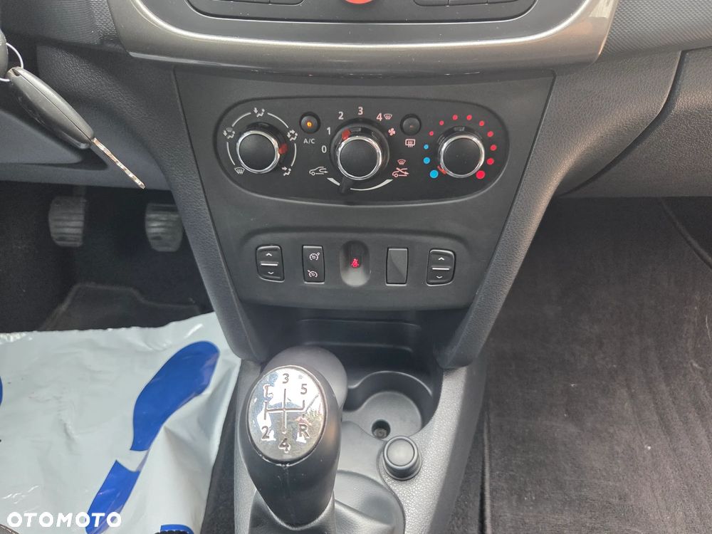 Dacia Sandero 1.2 16V 75 Ambiance - 27