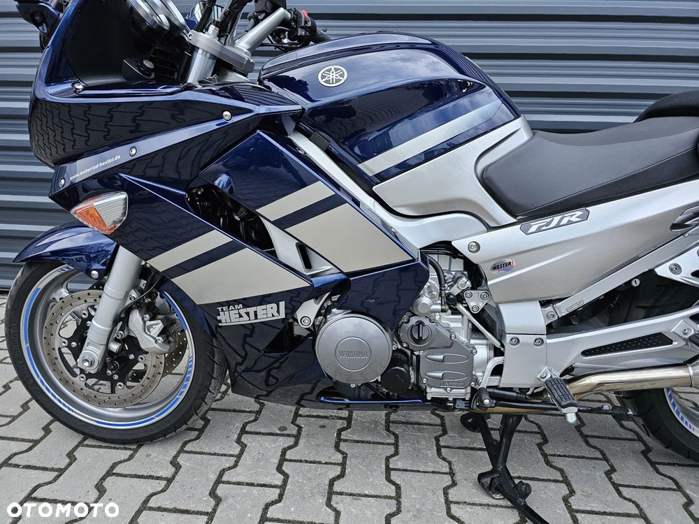 Yamaha FJR - 21
