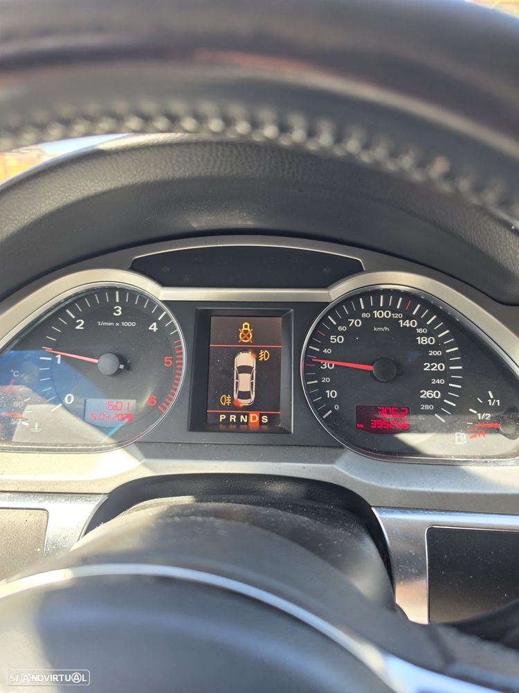 Audi A6 2.7 TDI V6 Multitronic - 12