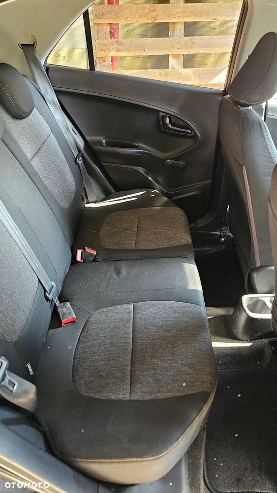 Kia Picanto 1.0 Attract - 19