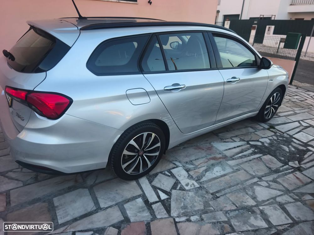 Fiat Tipo Station Wagon 1.3 M-Jet Lounge J17 - 37