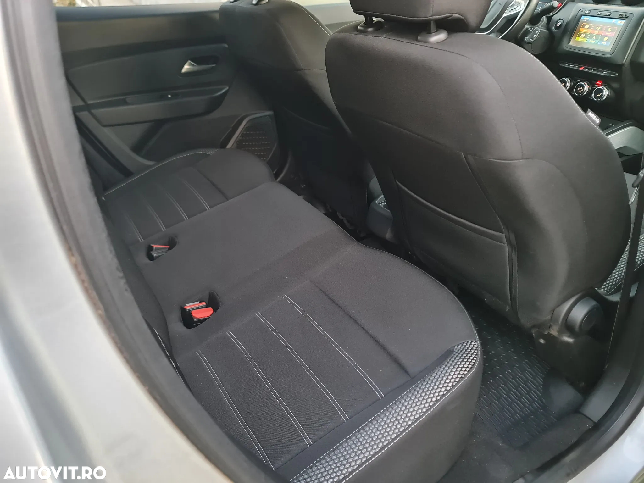 Dacia Duster 1.5 Blue dCi 4WD Prestige - 24