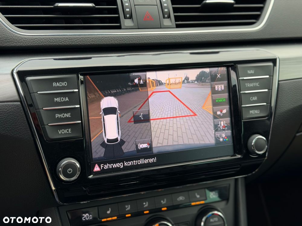 Skoda Superb 2.0 TDI DSG L&K - 9