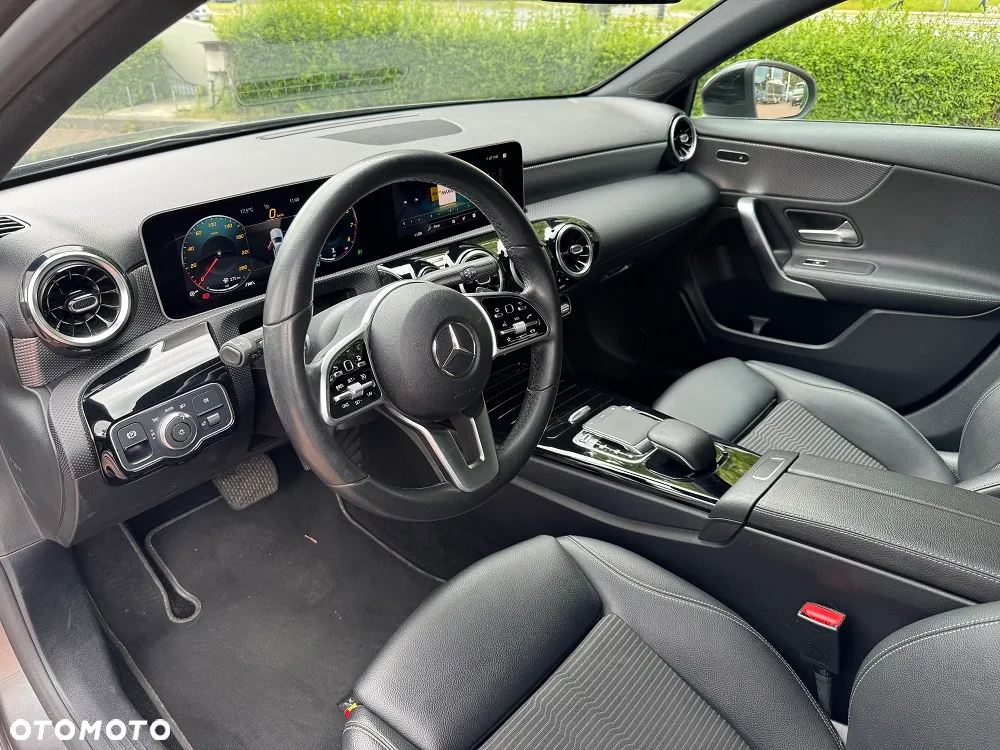 Mercedes-Benz Klasa A 250 7G-DCT - 8