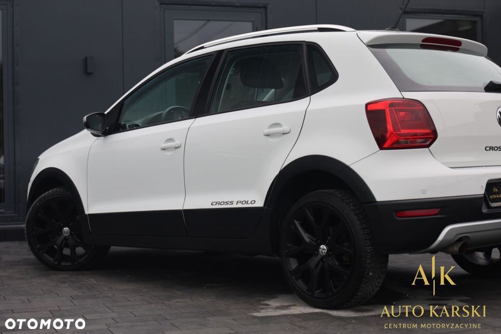 Volkswagen Polo Cross - 12