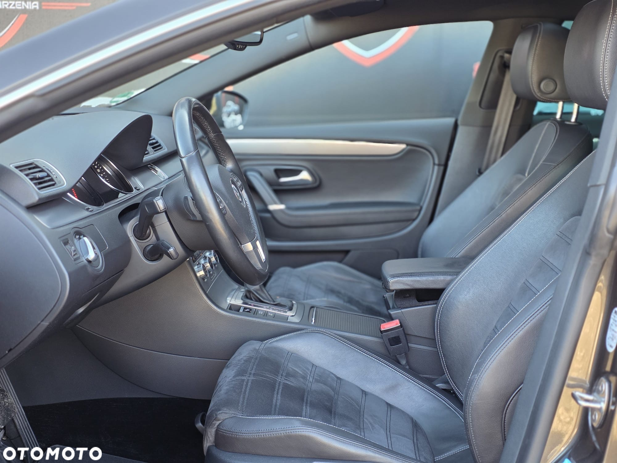 Volkswagen CC 2.0 TDI BlueMotion Technology DSG - 16