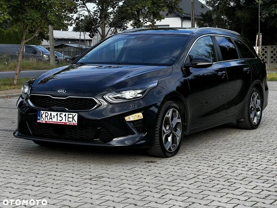 Kia Ceed 1.6 CRDi DCT Spirit - 33