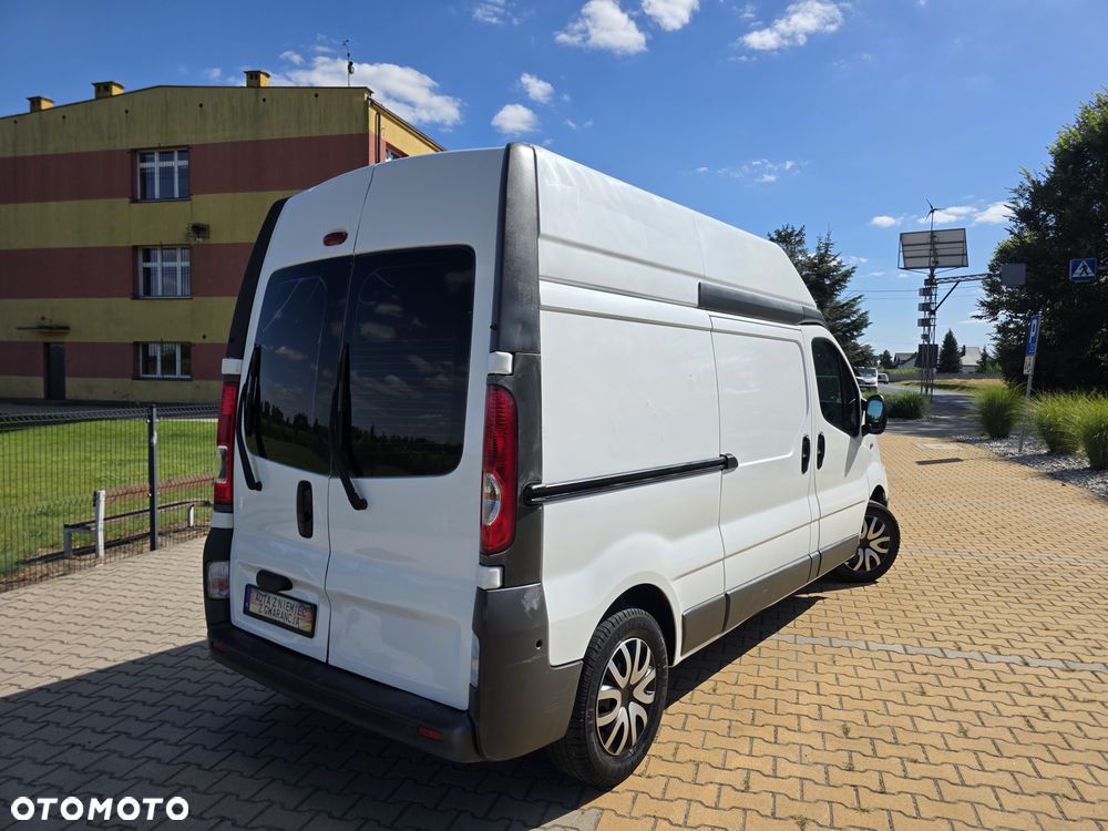 Opel Vivaro - 5