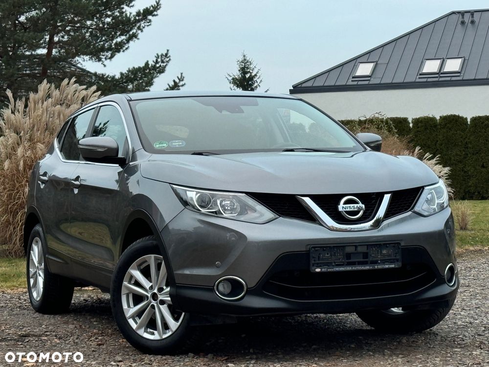 Nissan Qashqai 1.6 DCi N-Connecta - 2