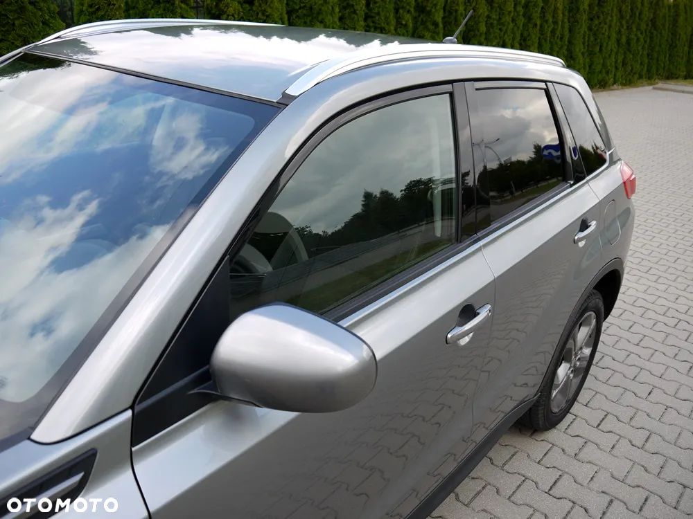Suzuki Vitara 1.6 DDiS (4x2) Comfort - 27