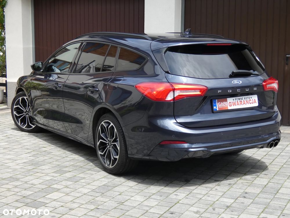 Ford Focus ver-2-0-ecoblue-st--line - 20