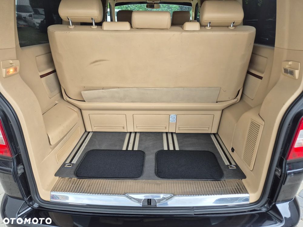 Volkswagen Transporter Multivan Highline - 23