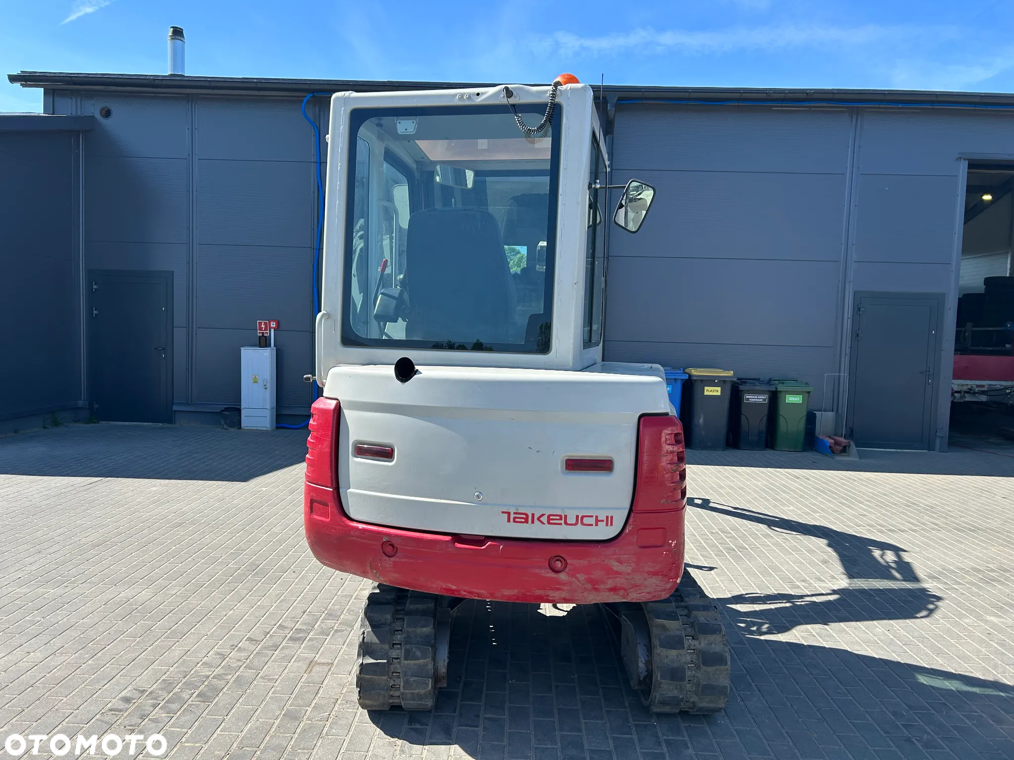 Takeuchi TB228 - 8