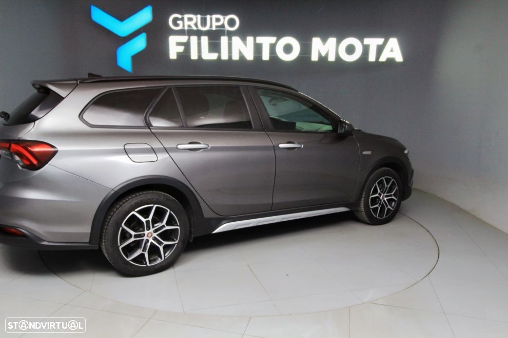 Fiat Tipo Station Wagon Cross 1.0 GSE T3 Cross - 2