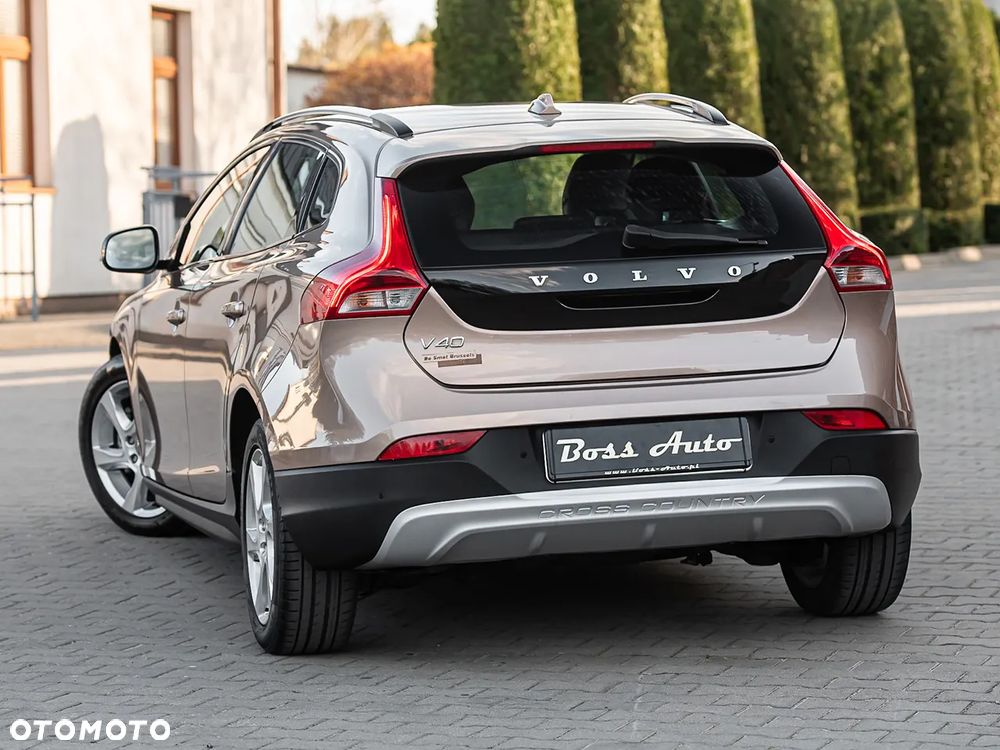 Volvo V40 Cross Country D2 - 9