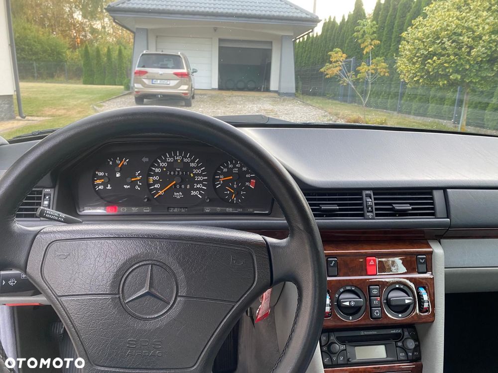 Mercedes-Benz W124 (1984-1993) - 7