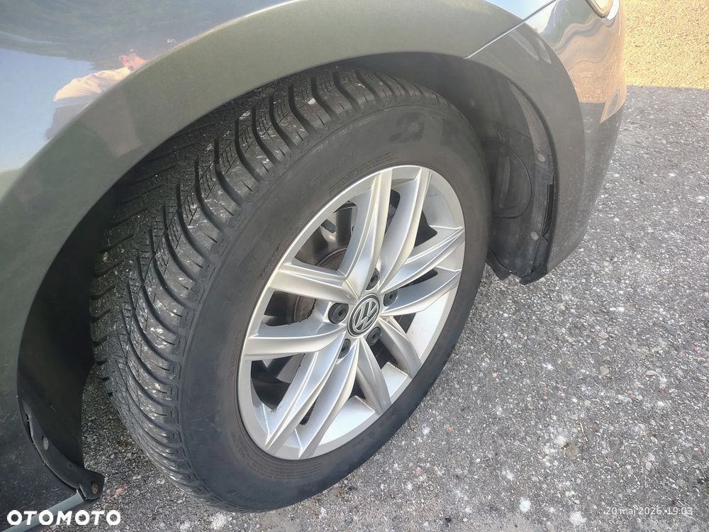 Volkswagen Golf 1.5 TSI BMT Highline DSG - 7