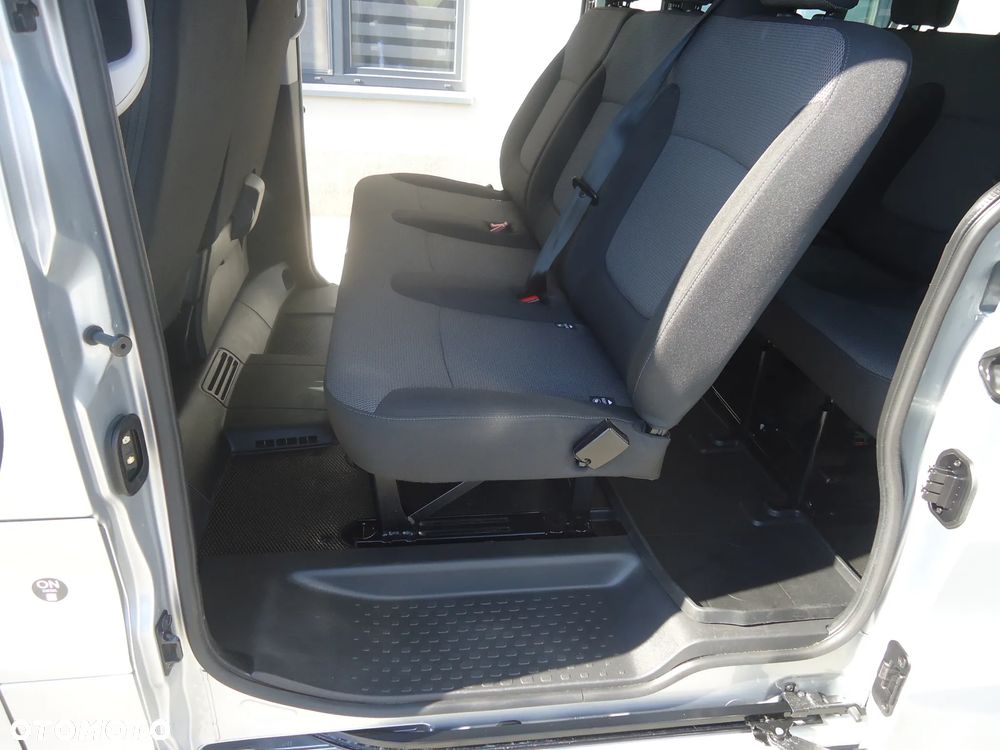 Renault Trafic - 11
