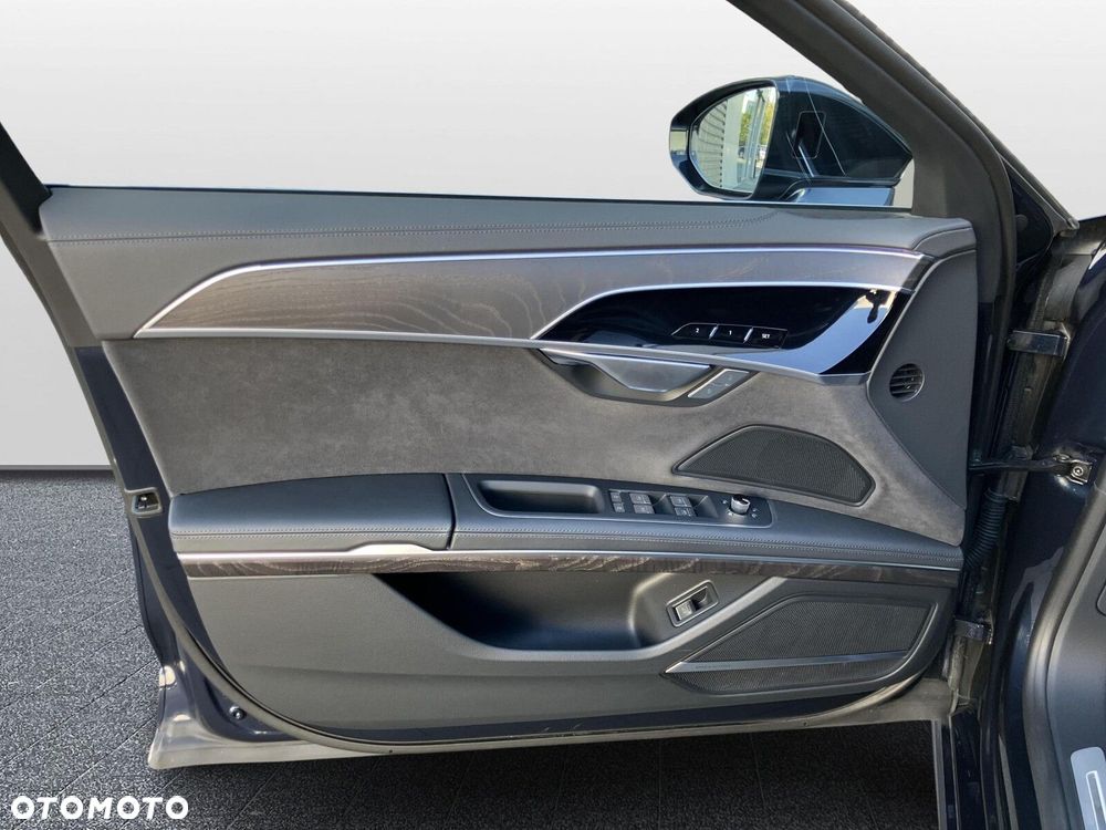 Audi A8 - 29