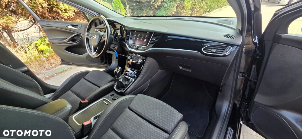 Opel Astra 1.6 D (CDTI) Start/Stop Innovation - 39