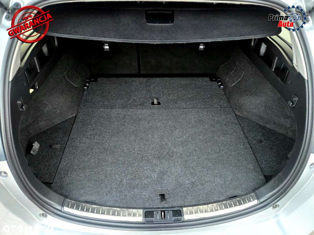 Toyota Auris - 10
