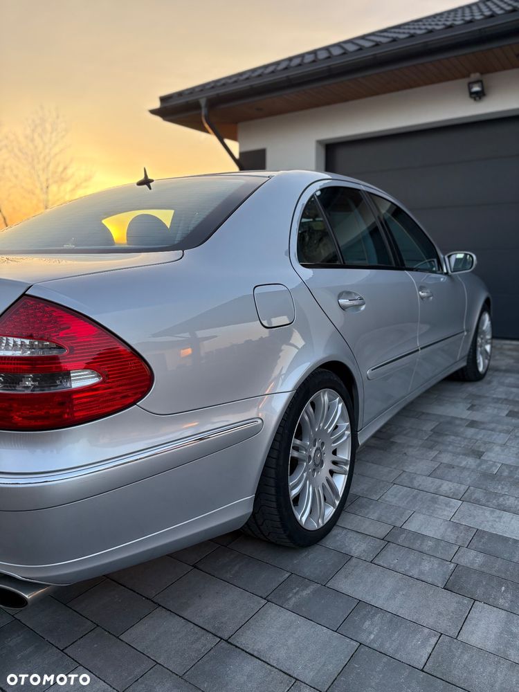 Mercedes-Benz Klasa E - 5