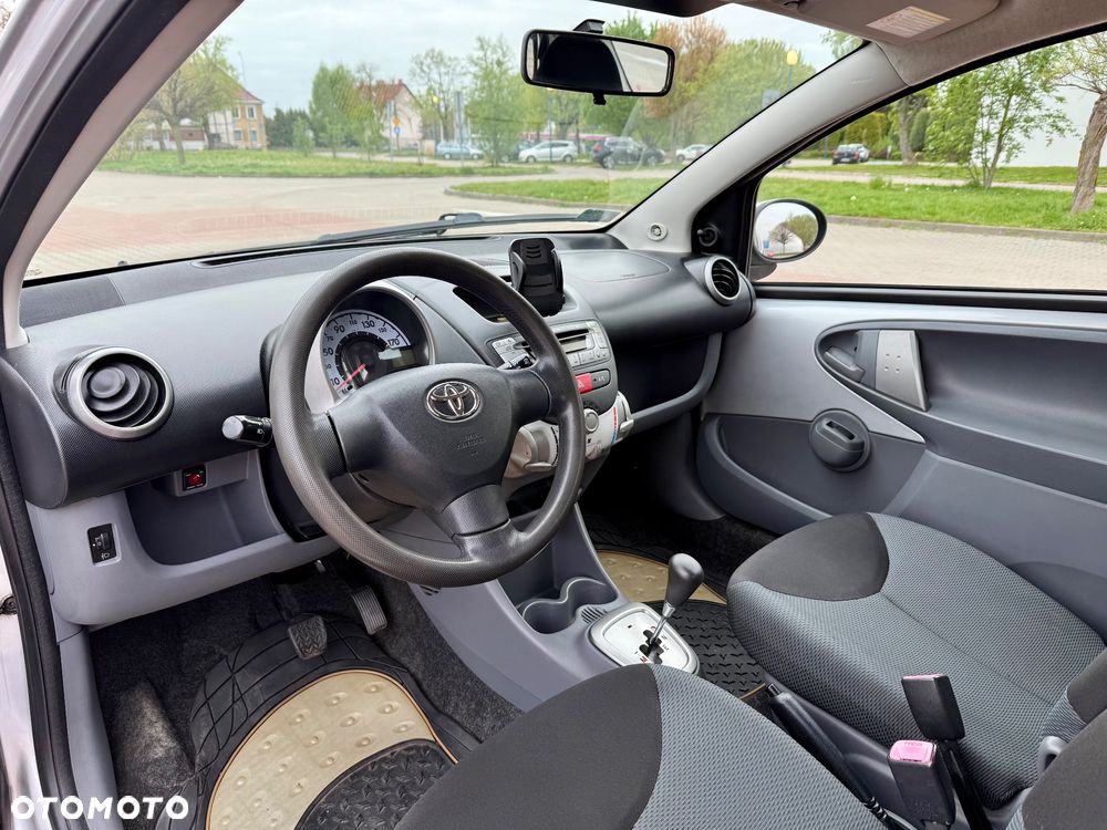 Toyota Aygo 1.0 VVT-i Luna MM A/C - 14
