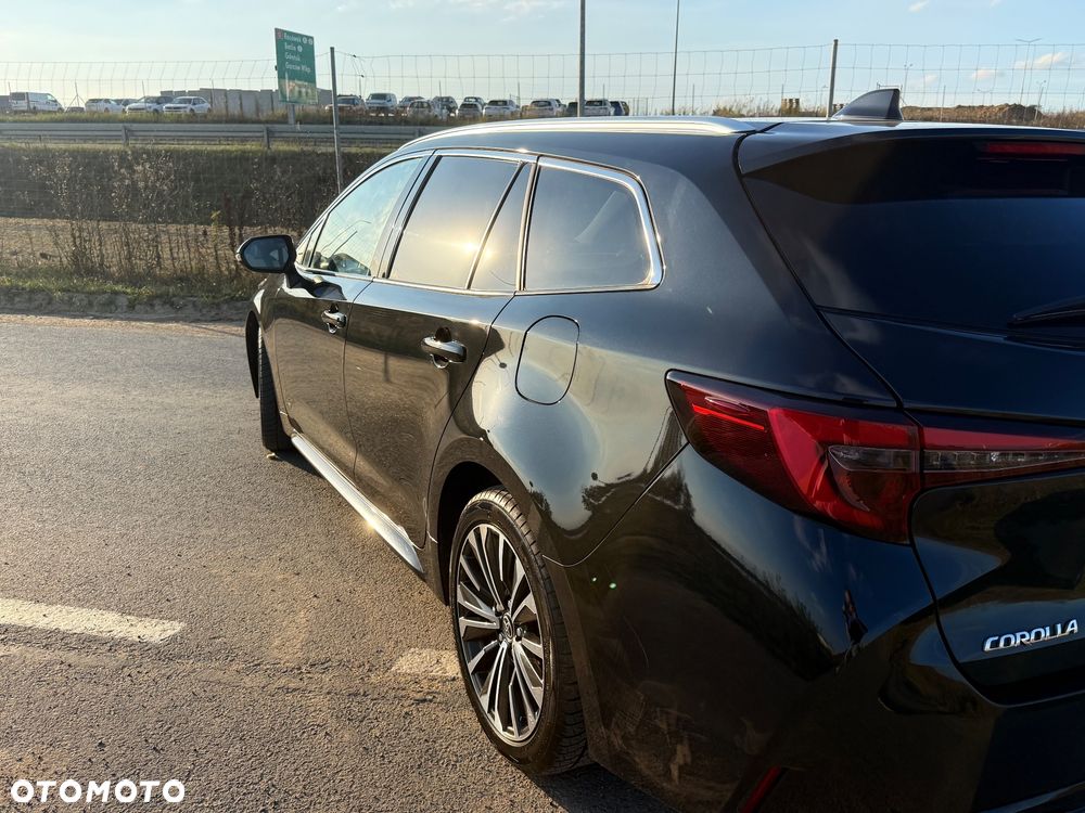 Toyota Corolla - 6