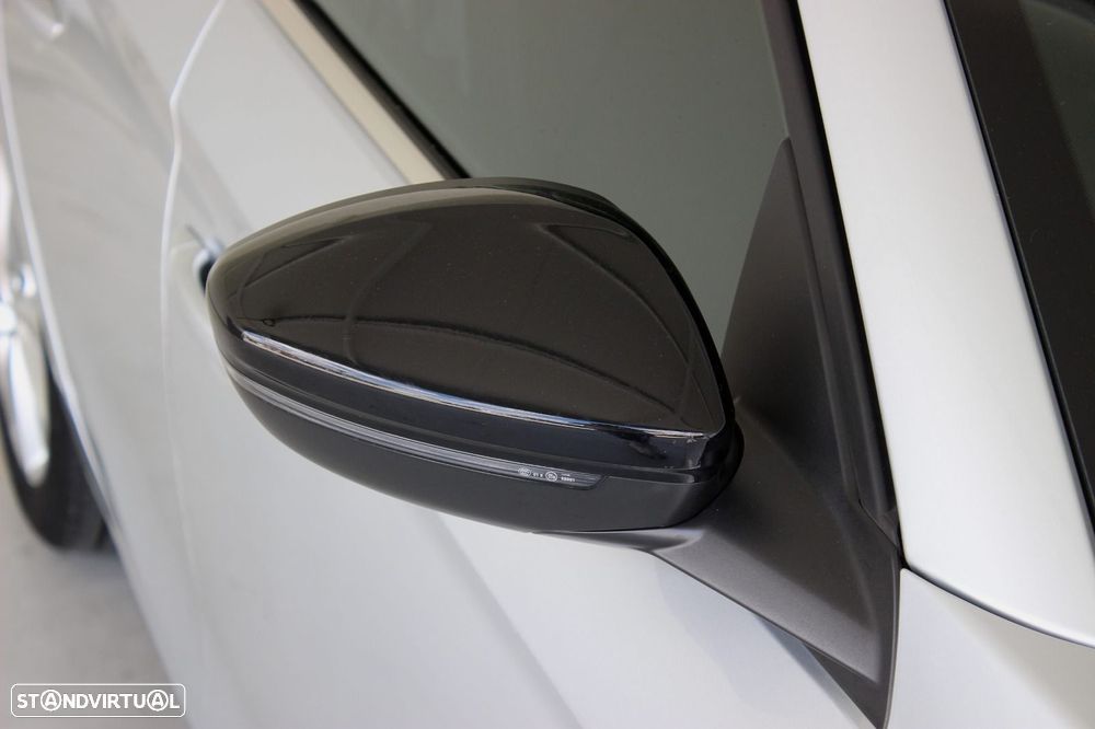 Opel Corsa 1.5 D Elegance - 4