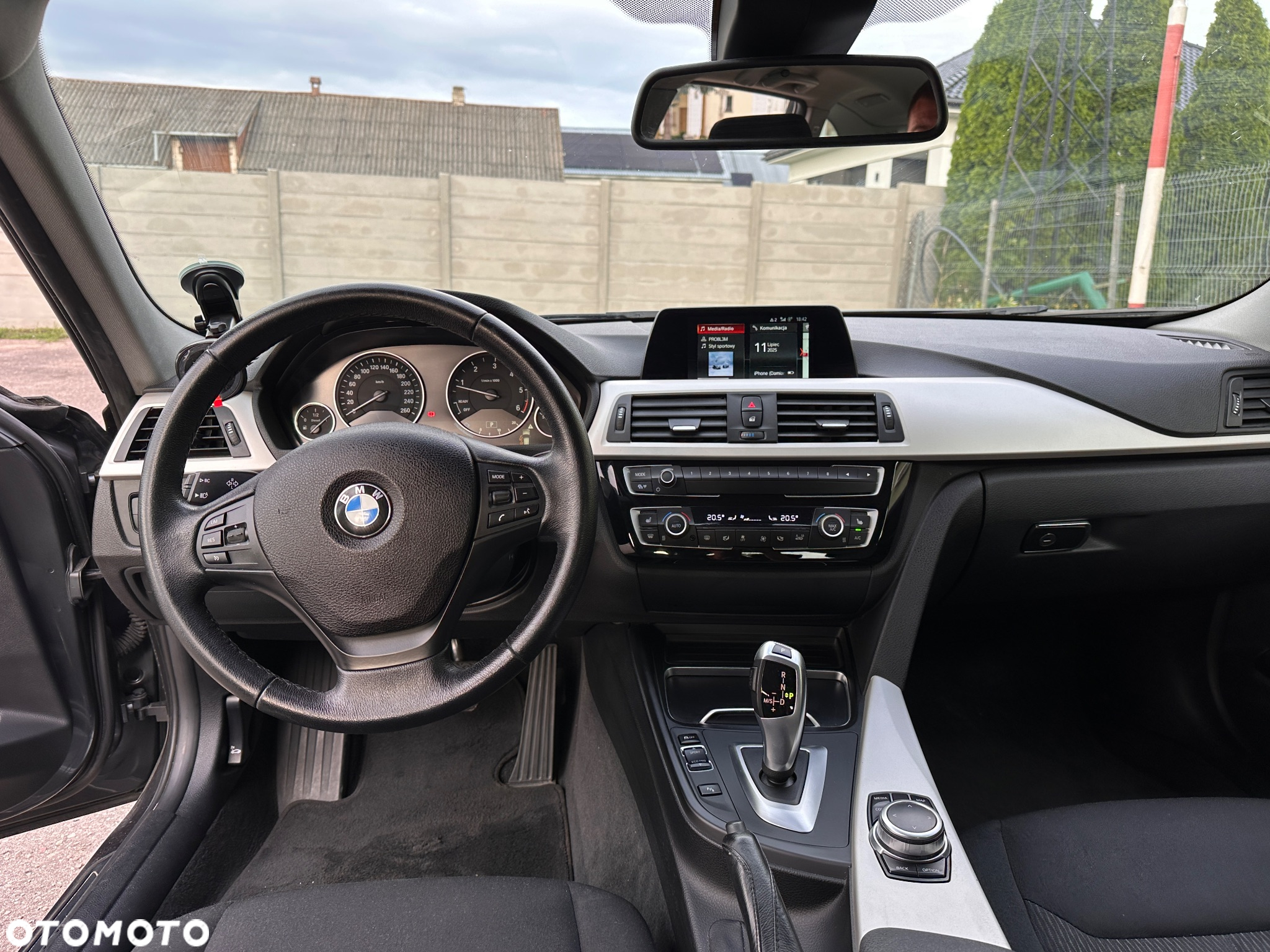 BMW Seria 3 316d Touring - 10