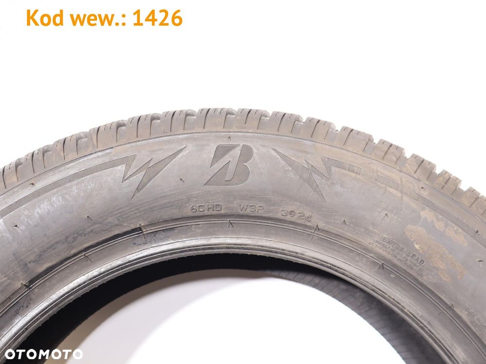 Bridgestone Blizzak LM005 - 225/60 R18 - 4