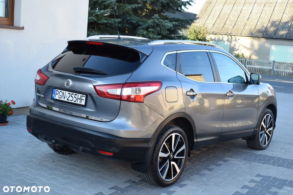 Nissan Qashqai 1.6 DCi Tekna Xtronic - 25