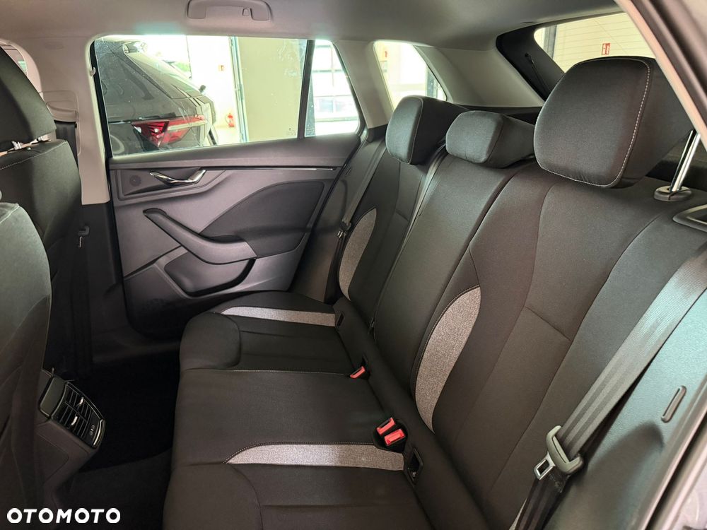 Skoda Kamiq 1.0 TSI Selection DSG - 11
